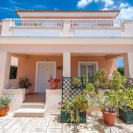 Lorenzo With Private Pool, 200m From The Beach, By Zantewize 4*