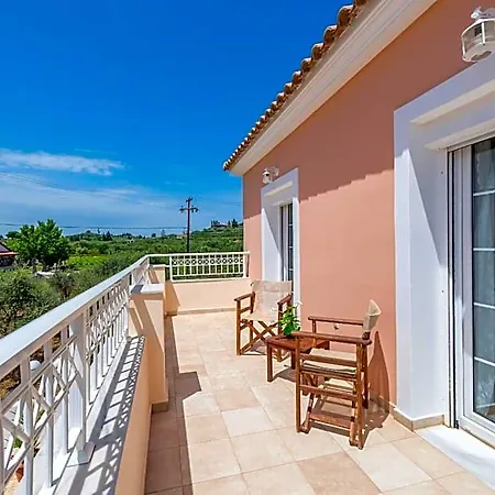 Hotel Lorenzo With Private Pool, 200m From The Beach, By Zantewize
