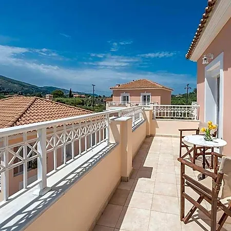 Lorenzo With Private Pool, 200m From The Beach, By Zantewize 4*